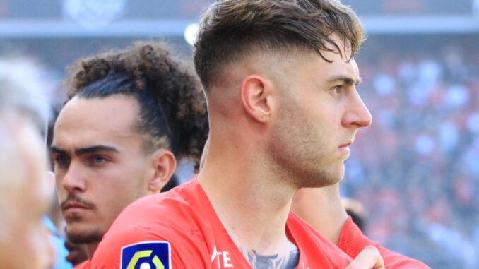 JRS58- PAGE 6- SRFC RODON THEATE