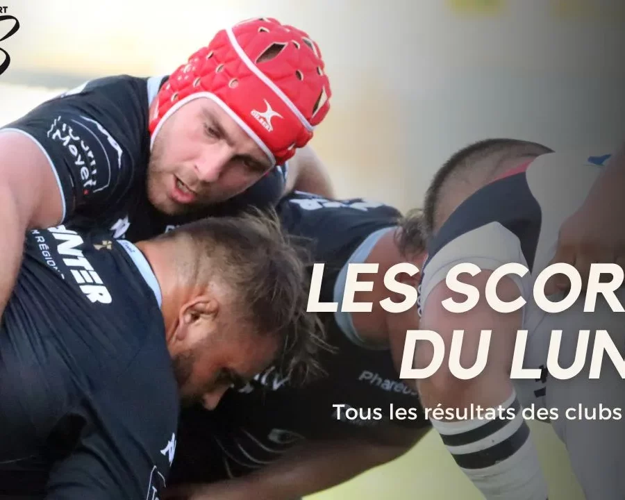 Alexandre Fau avec la mêlée du REC Rugby