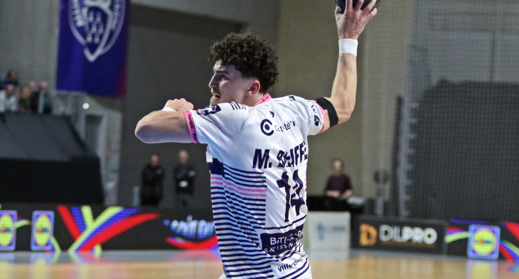 Mathéo Briffe frappe mais Cesson s'incline