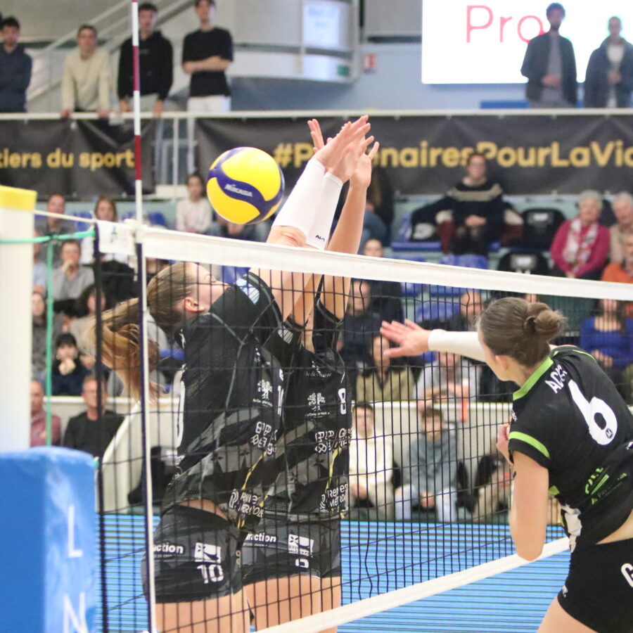 Du positif mais une nouvelle défaite pour les filles du REC Volley