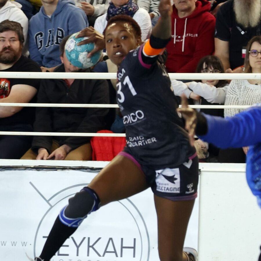 Eden Dumoulin décisive au tir