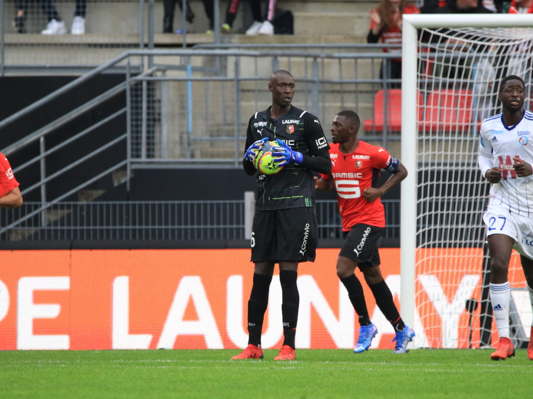 Alfred Gomis s'en va