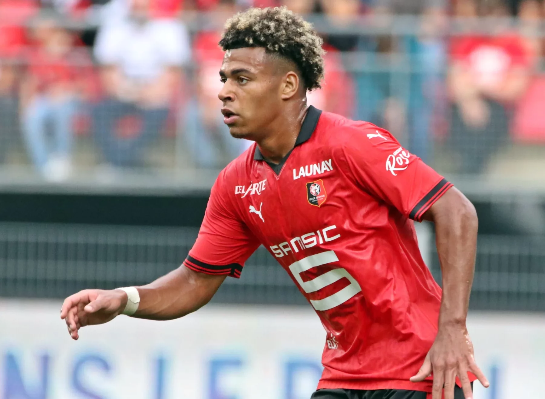 Désiré Doué s'engage avec le PSG.