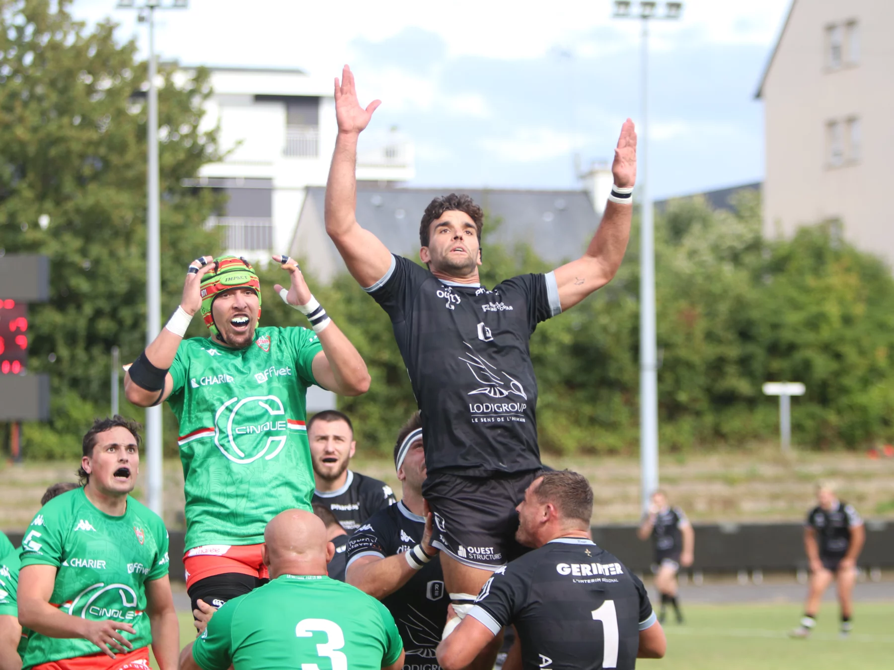 Zoom sur la saison 2024-25 du REC Rugby.