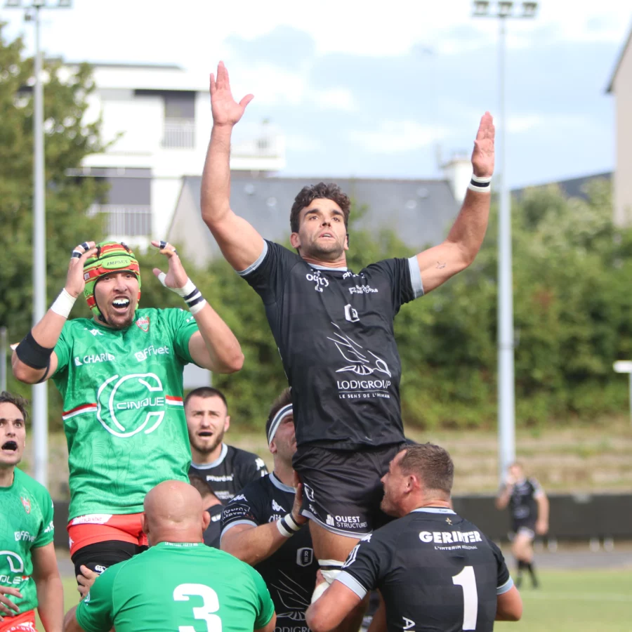 Zoom sur la saison 2024-25 du REC Rugby.