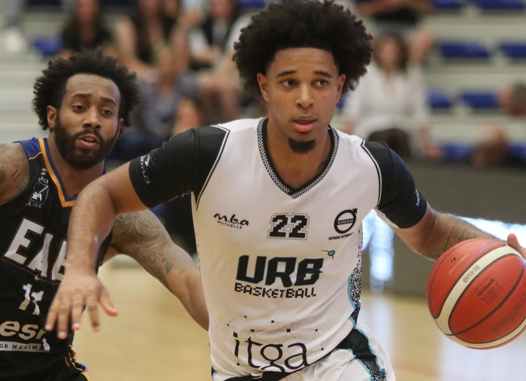 L'URB s'impose contre Angers.