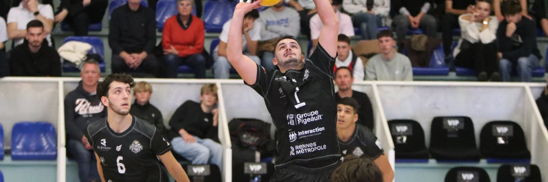 Le REC Volley s'impose à Amiens.