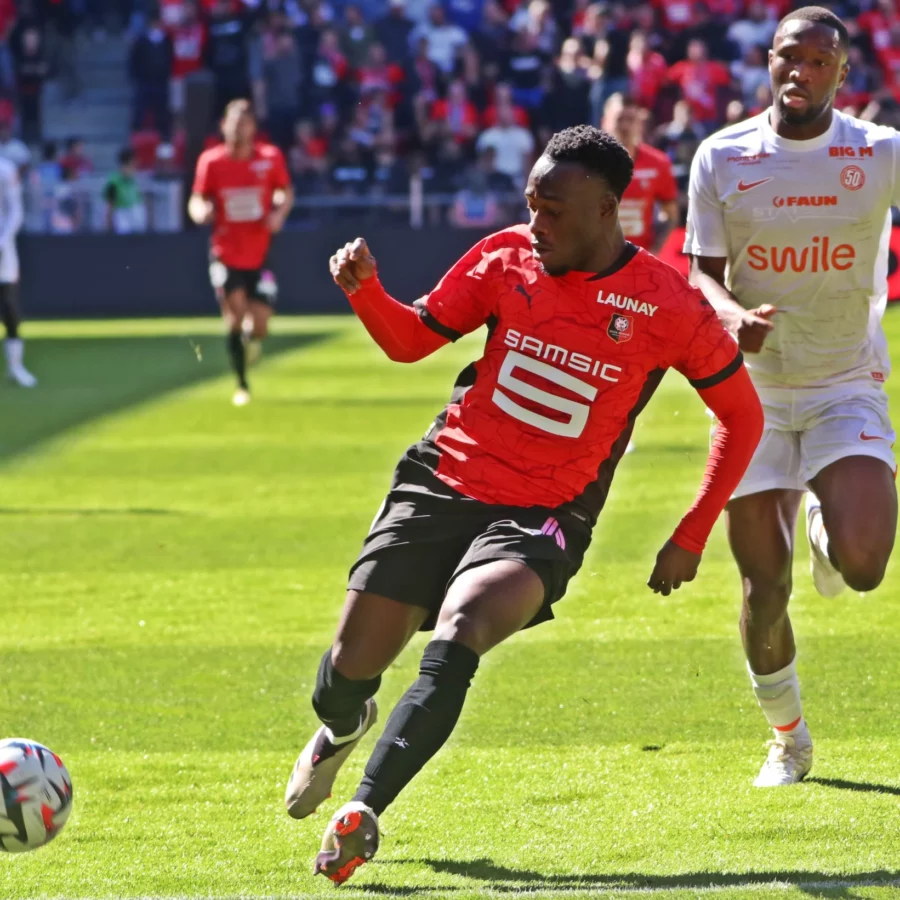 L’Argent fait-il le bonheur pour Arnaud Kalimuendo et Adrien Truffert ?