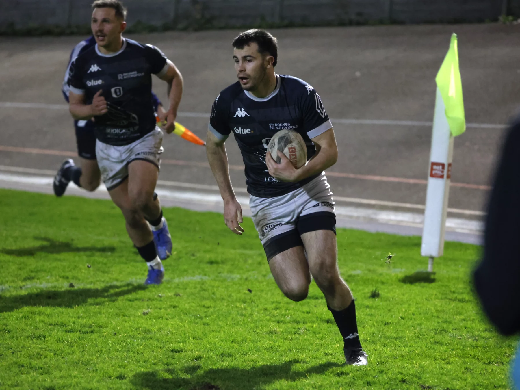 Le REC Rugby repart de l'avant.