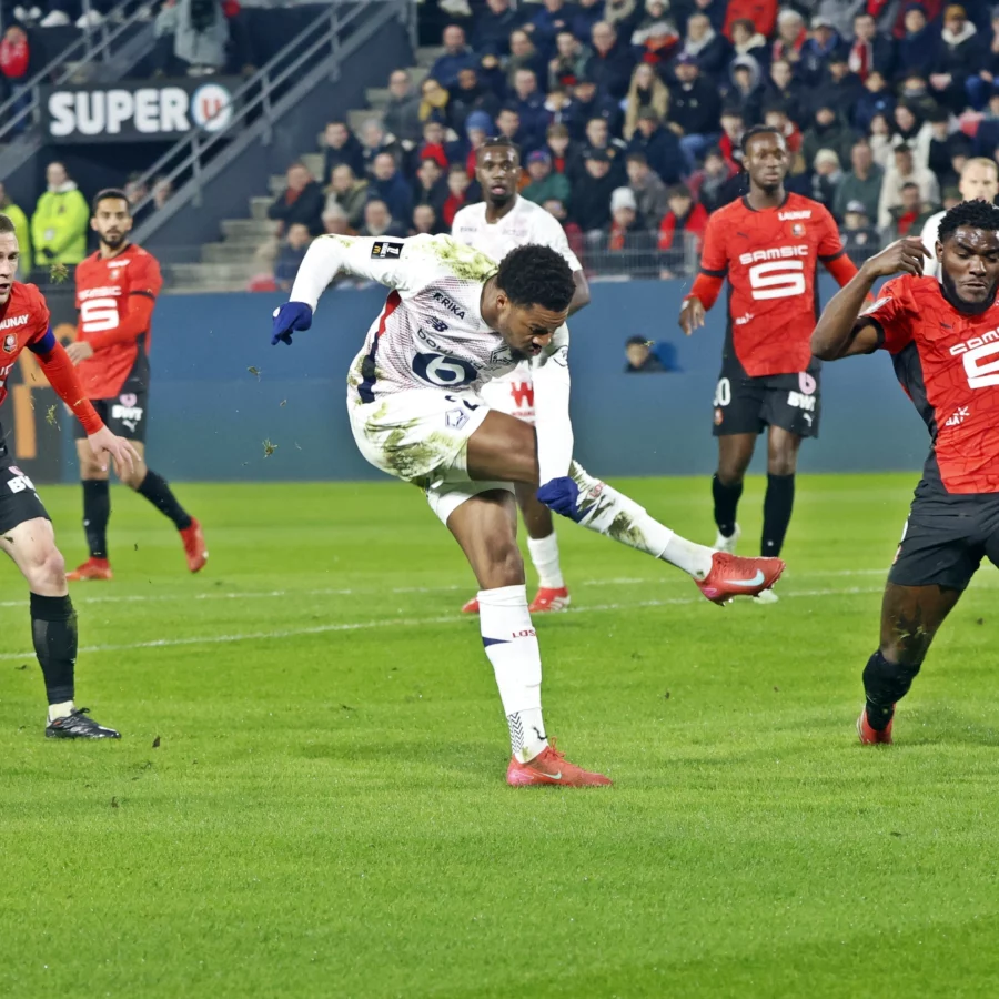 Lilian Brassier au tacle