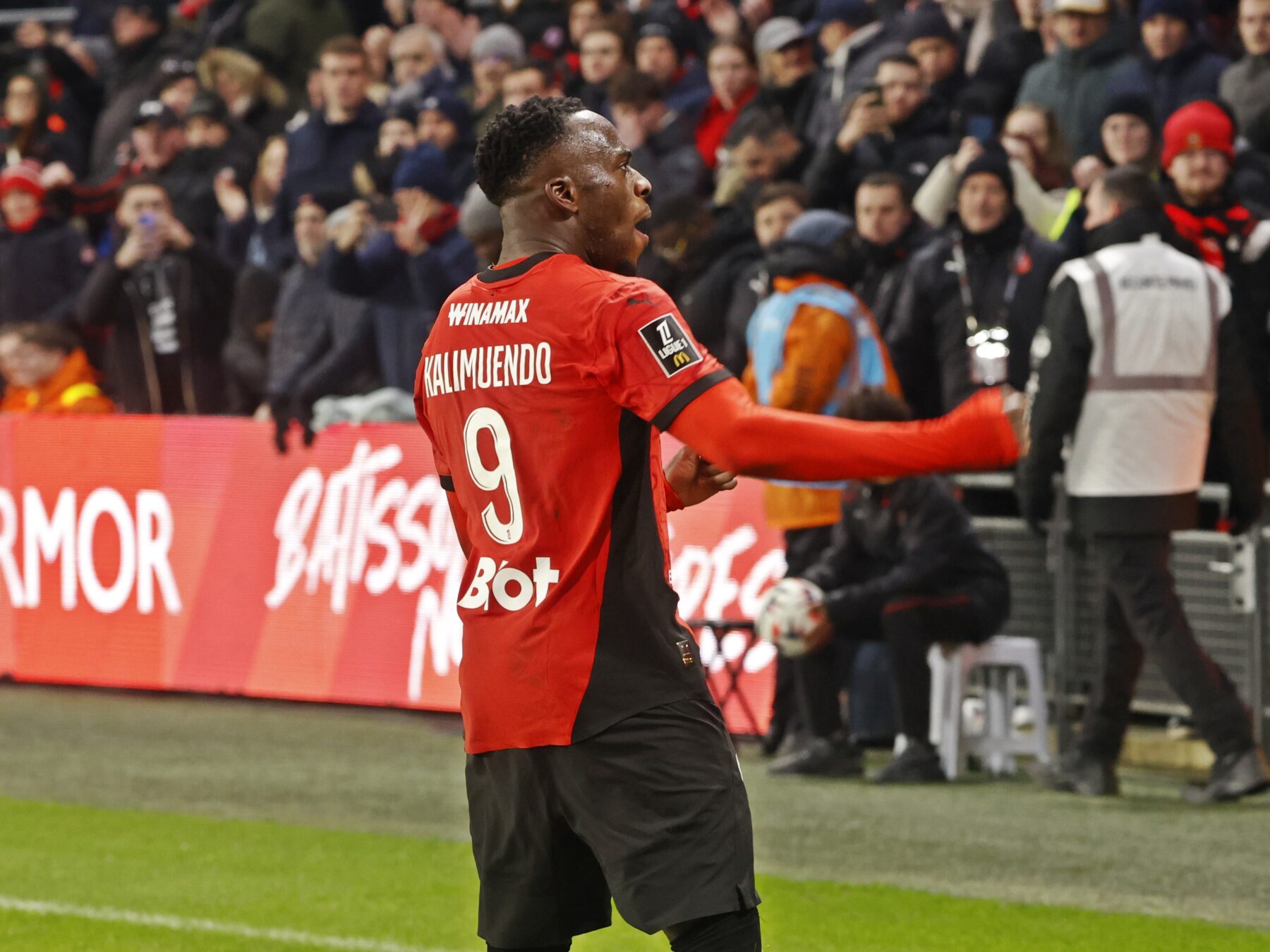 Arnaud Kalimuendo premier buteur de la soirée