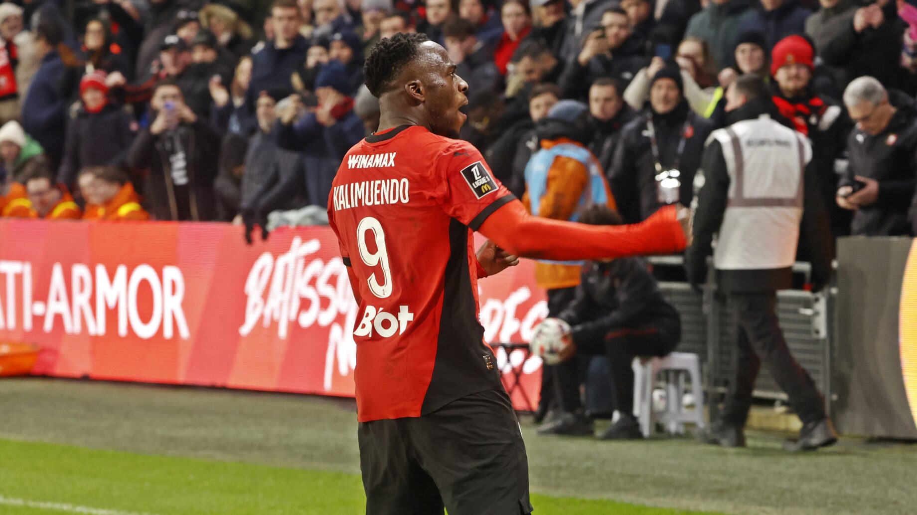 Arnaud Kalimuendo premier buteur de la soirée