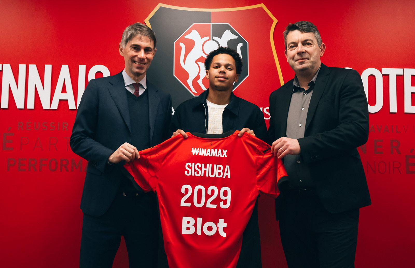 Ayanda Sishuba rejoint Rennes