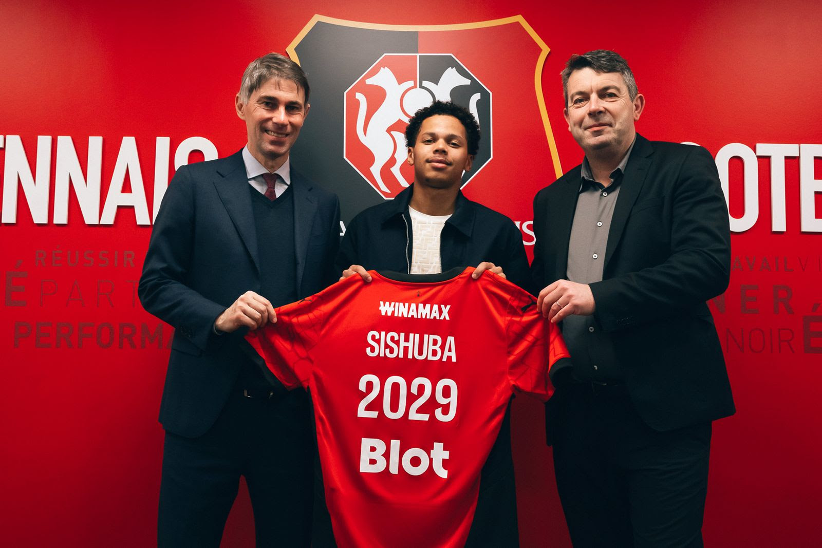 Ayanda Sishuba rejoint Rennes