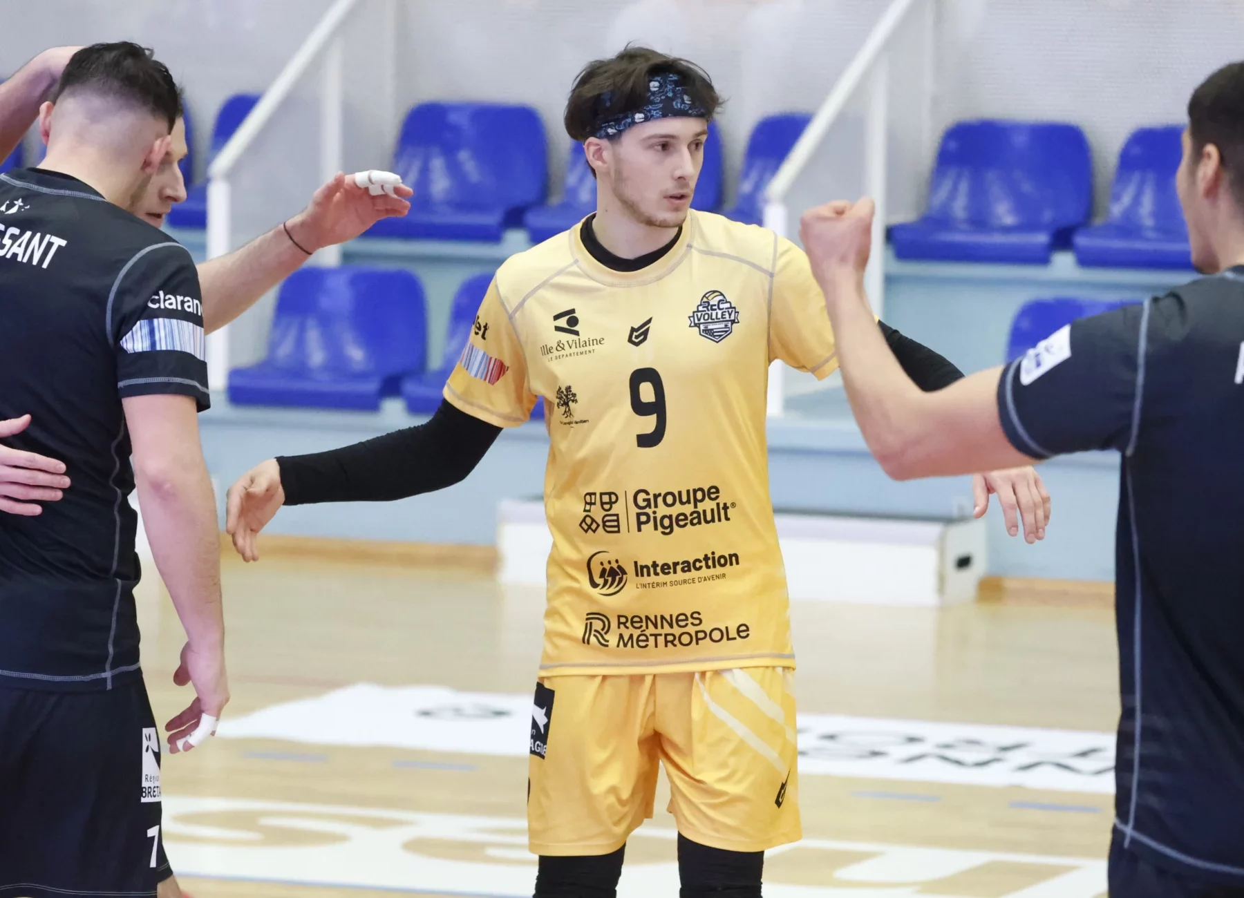 Premier match en play-offs et première victoire pour le REC Volley.