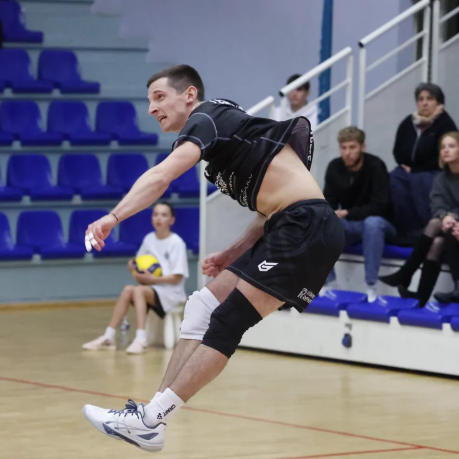 Le REC Volley renverse Chalon-sur-Saône.