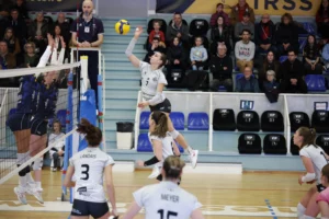 Les Hermines assurent la première place face au Pôle France