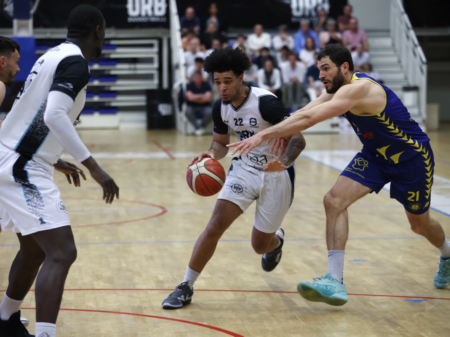 L’URB reste intraitable à domicile et fait un grand pas vers le maintien contre Berck