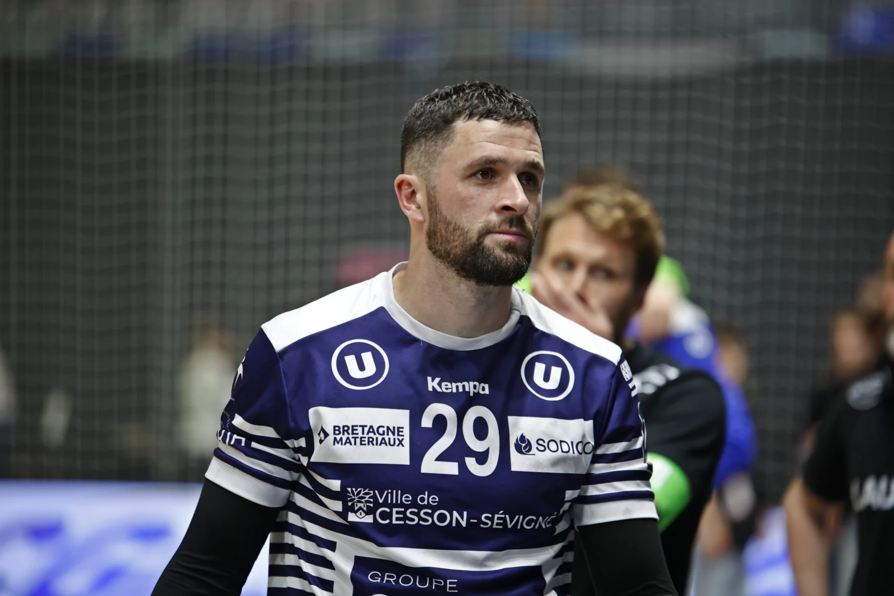 Les transferts dans le hand.