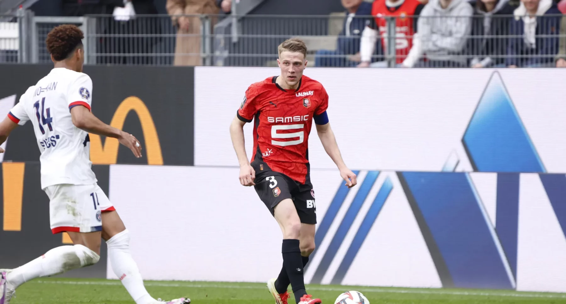 Adrien Truffert transféré à Bournemouth.