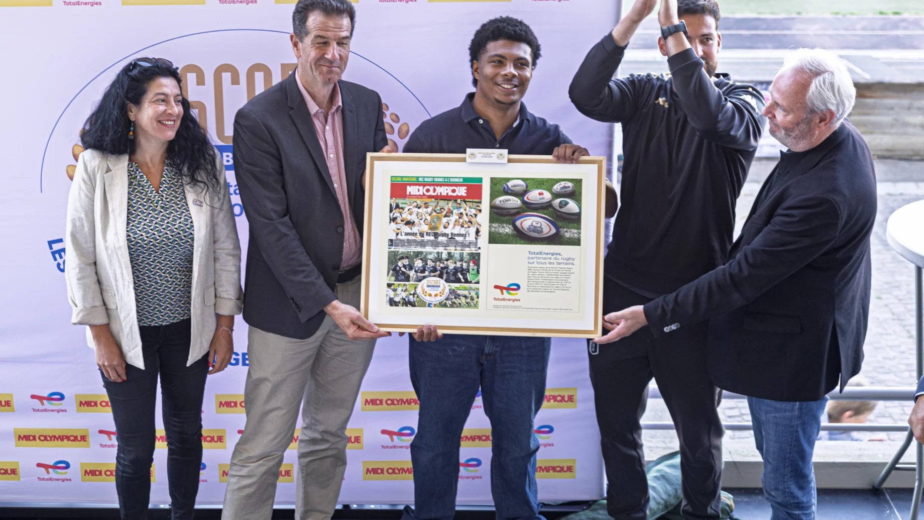 Le REC Rugby mis à l’honneur et récompensé pour ses actions socio-éducatives.