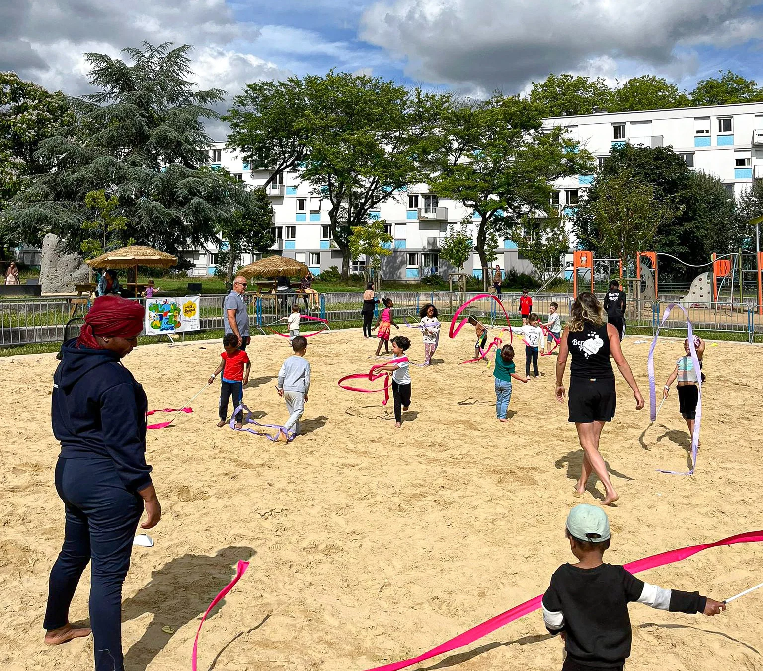 Cercle Paul Bert - Berry Plage : Quand le sable prend ses quartiers à Villejean.
