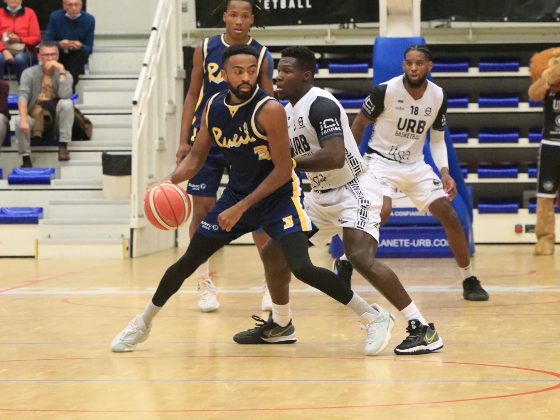 Warren Racine nouveau rennais !