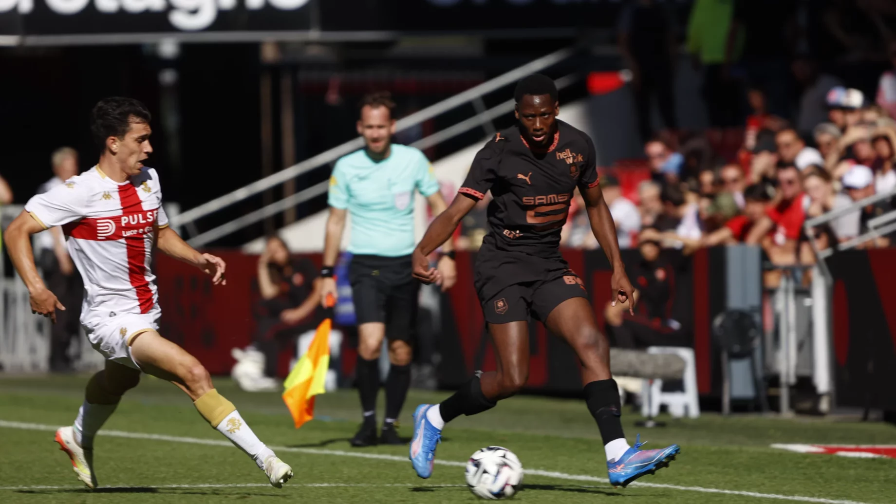 Le Stade Rennais concède le match nul face au Genoa.