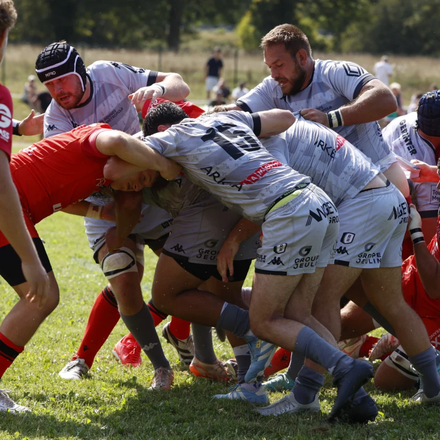 Le REC Rugby s'incline de peu contre Rouen.