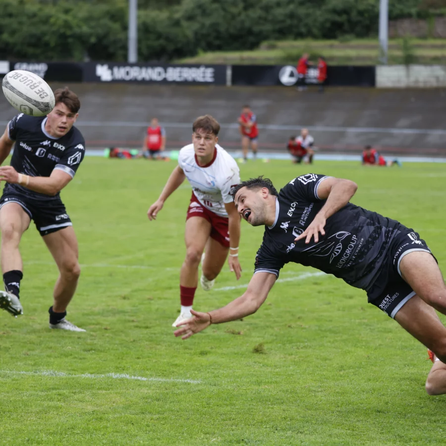 Le REC Rugby s'incline à Massy.