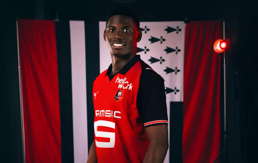 Breel Embolo nouveau renfort offensif.