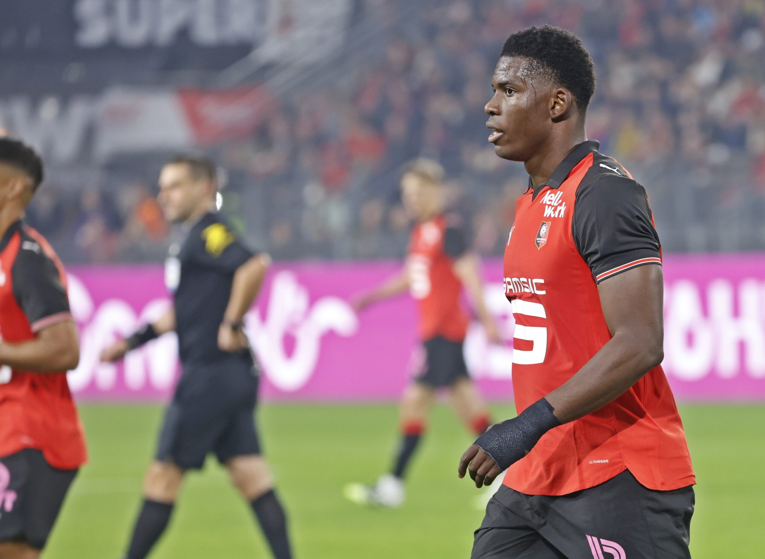 Football – Ligue 1 : Rennes continue son inquiétant surplace contre Auxerre (2-2)