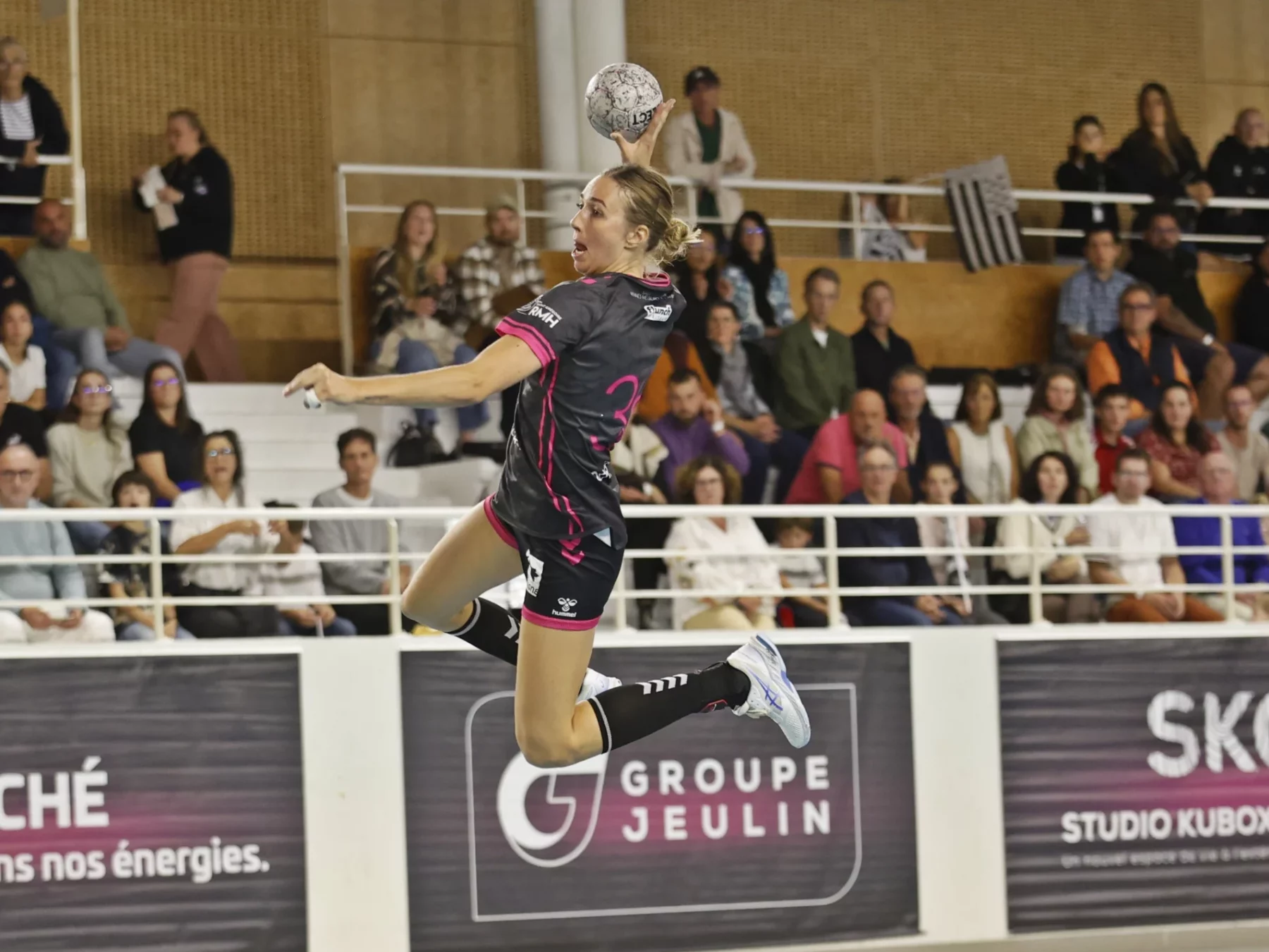 Portrait de Perrine Petiot.