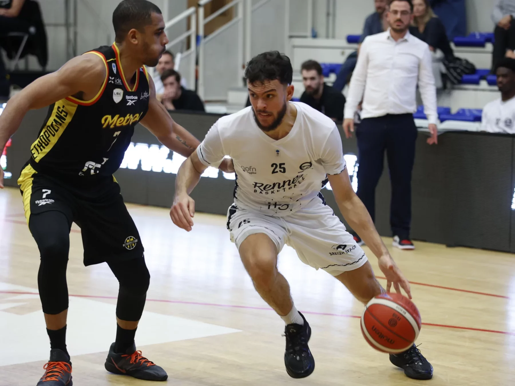 L’URB craque en seconde période à Tours.