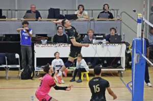 Le REC Volley encore trop court contre Fréjus.