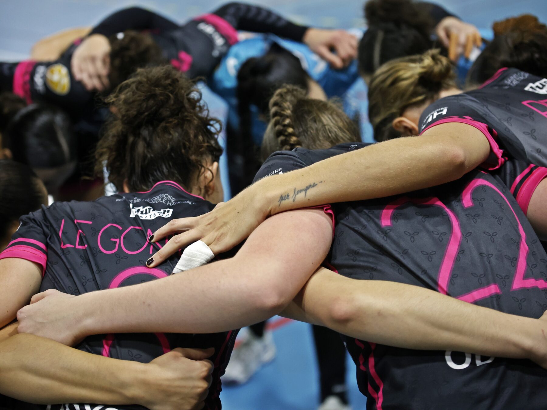 Groupe au cri de guerre