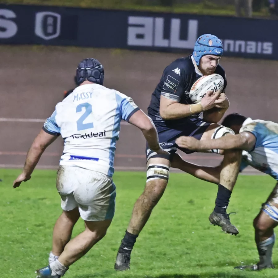 Le REC Rugby battu à domicile par Massy.