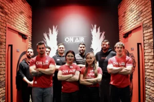 Publi On-Air Fitness.