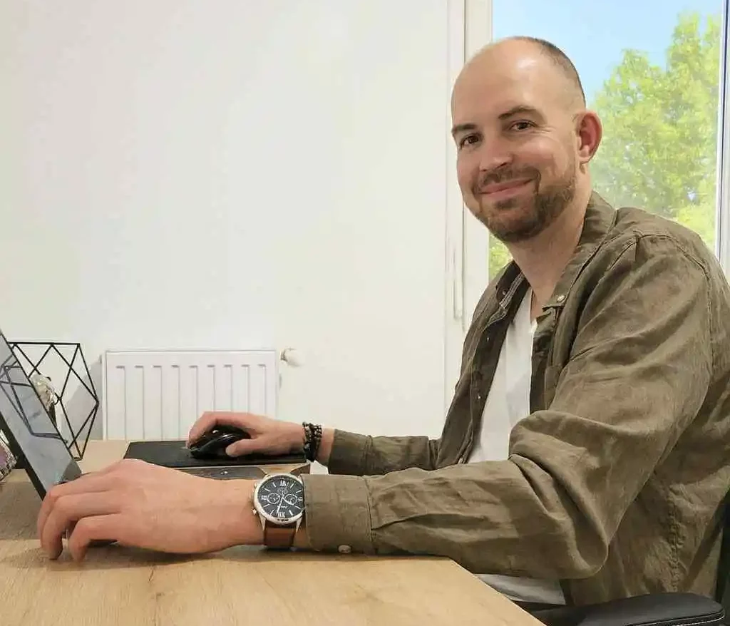 Publi Jérémy Guibert