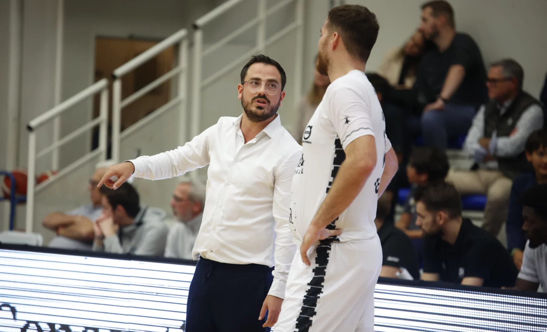 Interview avec Bastien Demeuré.