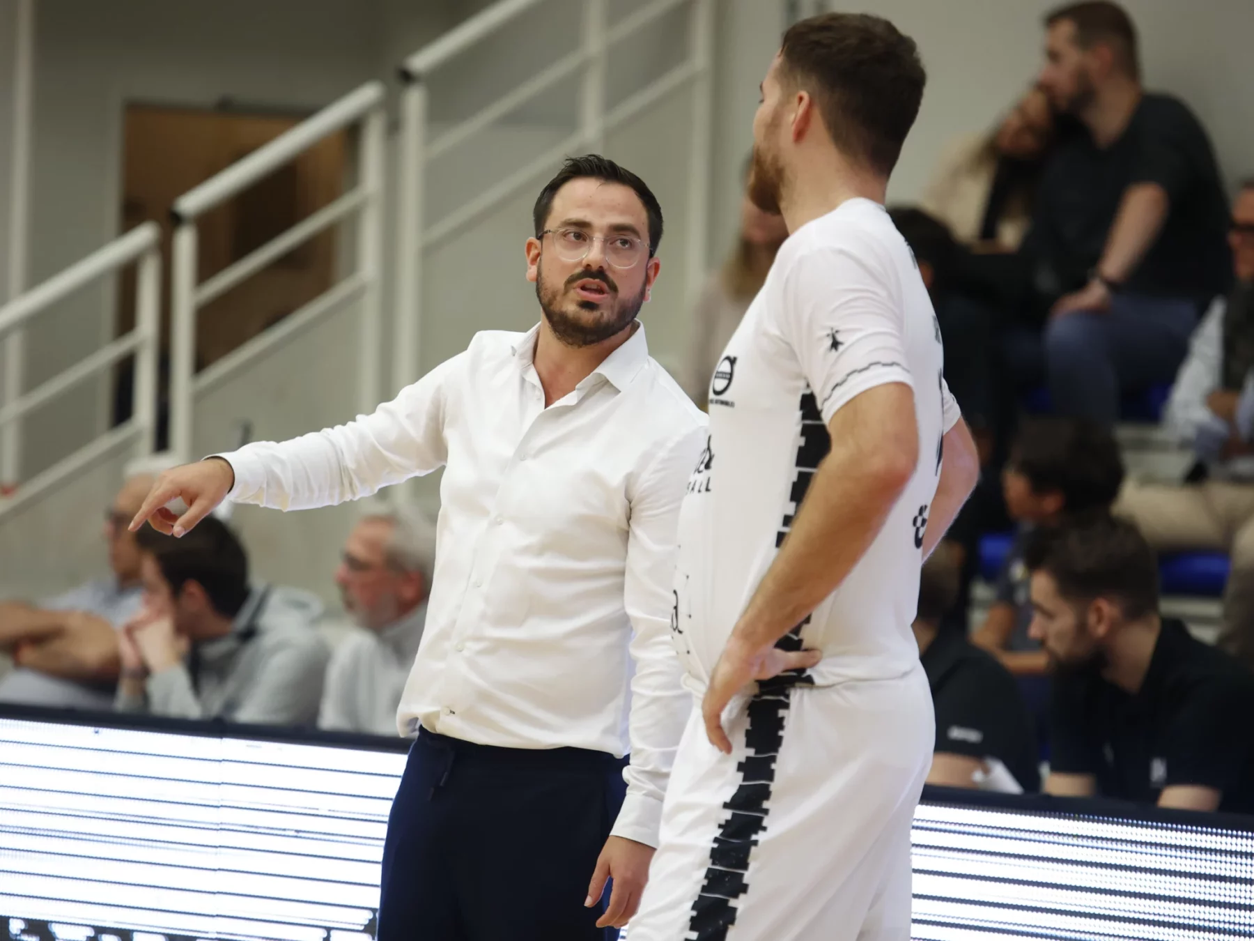 Interview avec Bastien Demeuré.