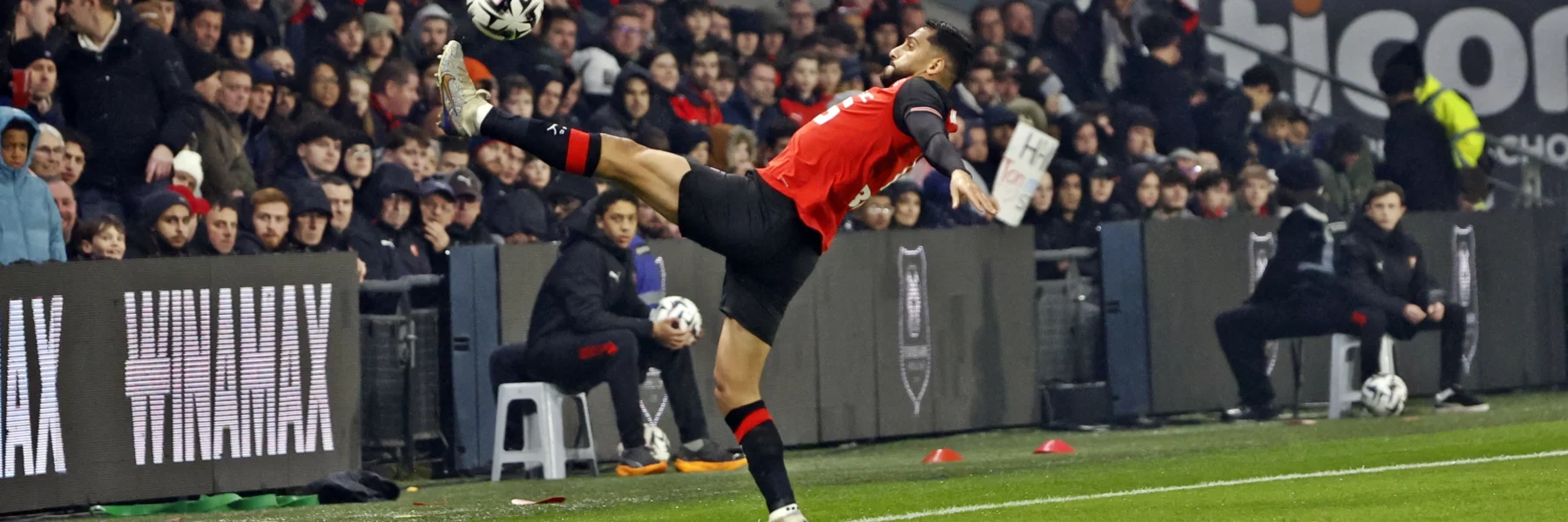Le Stade Rennais se fait peur mais remporte un succès précieux contre Angers