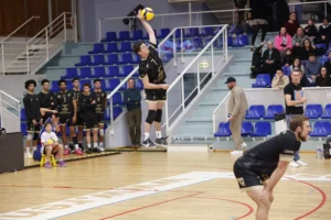Le REC Volley rend les armes au tie-break à Chalon