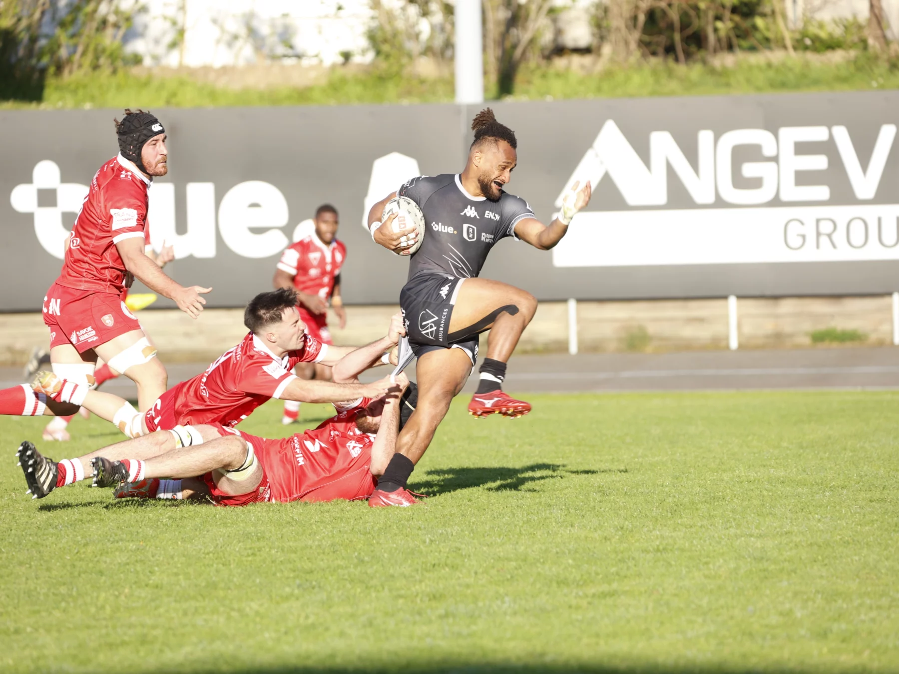 Le REC Rugby muselé par Chambéry.