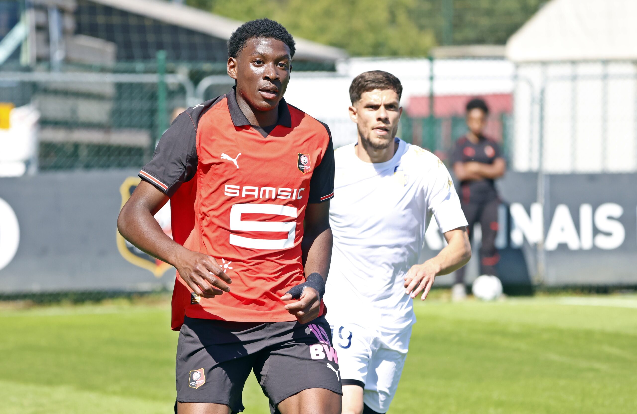 Football – Mercato : Nordan Mukiélé prêté à Montpellier et Rayan Bamba au Mans (Off).