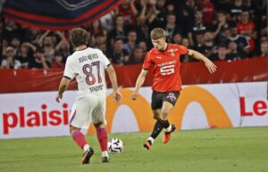 Charlie Cresswell face au PSG