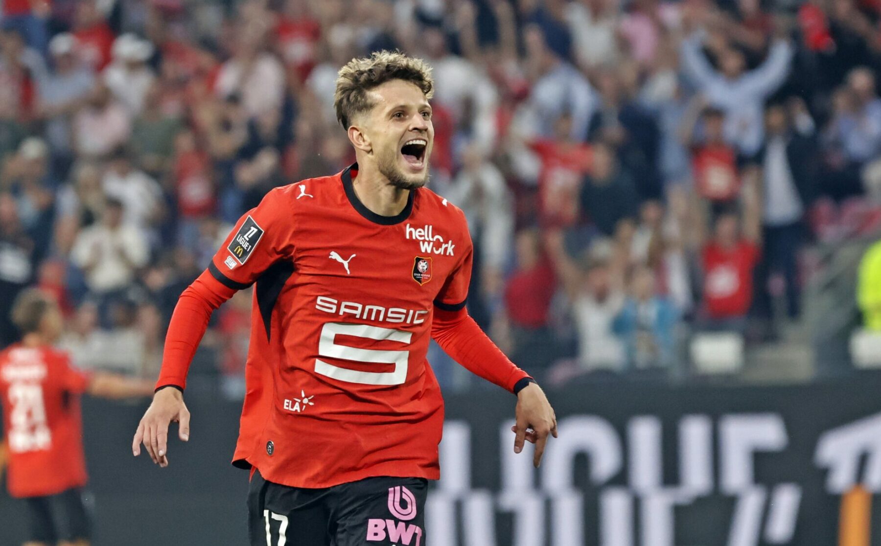 Sebastian Szymanski buteur